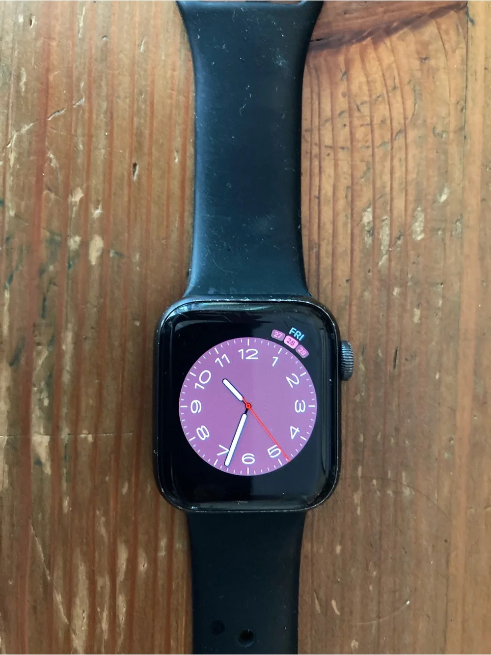 Apple Watch SE - Black Case with Black Sport Band